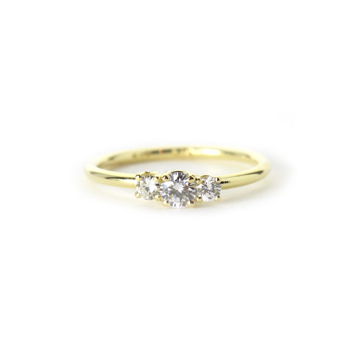 Triple Diamond Ring Yellow Gold