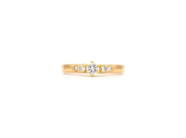 Five Diamond Ring
